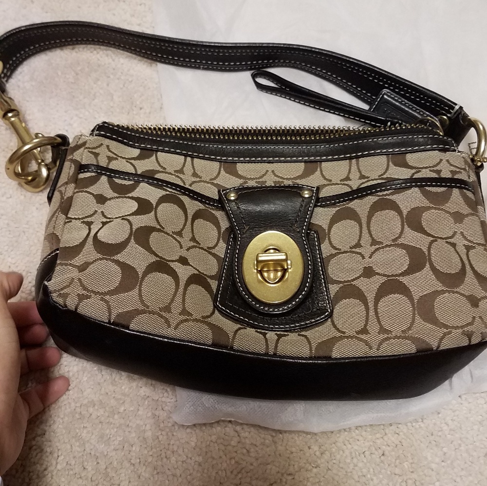 Handbag
